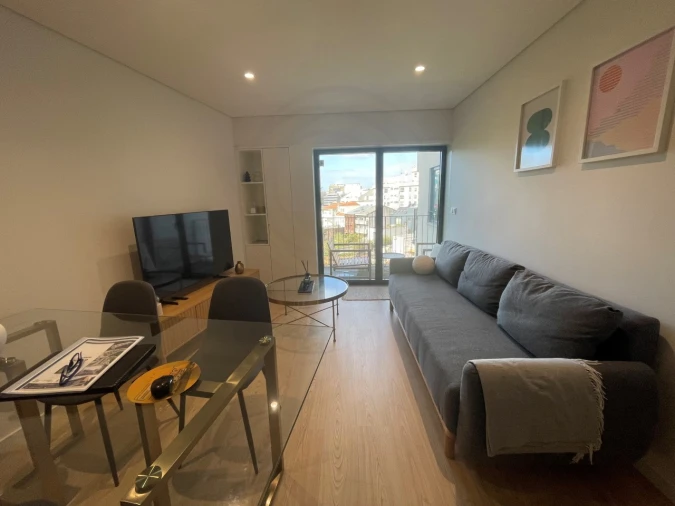 Apartamento T2 para Venda em Lordelo do Ouro e Massarelos Foto 22