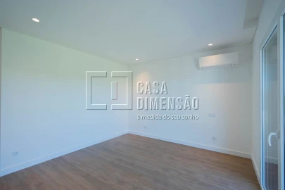 Moradia T3 para Venda em Caparica e Trafaria