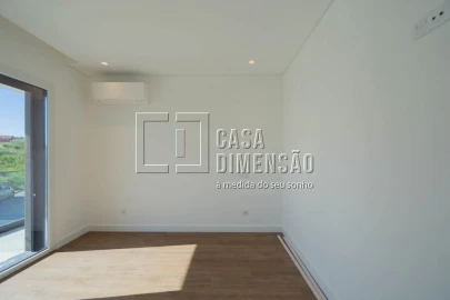 Moradia T3 para Venda em Caparica e Trafaria