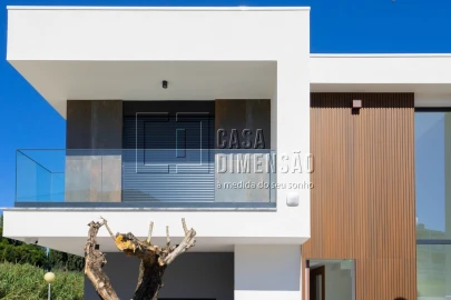 Moradia T3 para Venda em Caparica e Trafaria