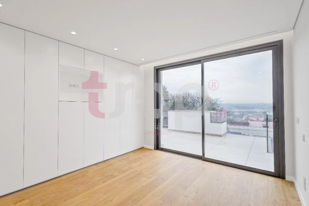 Moradia T3 para Venda em Abade de Neiva Foto 22