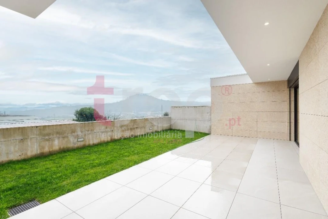 Moradia T3 para Venda em Abade de Neiva Foto 31