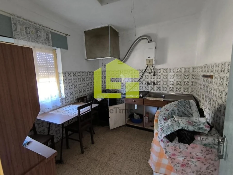 Moradia T4 para Venda em Serpins Foto 17