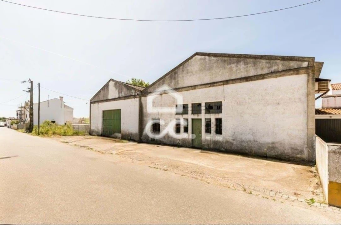 Armazém para Venda em Canaviais Foto 2