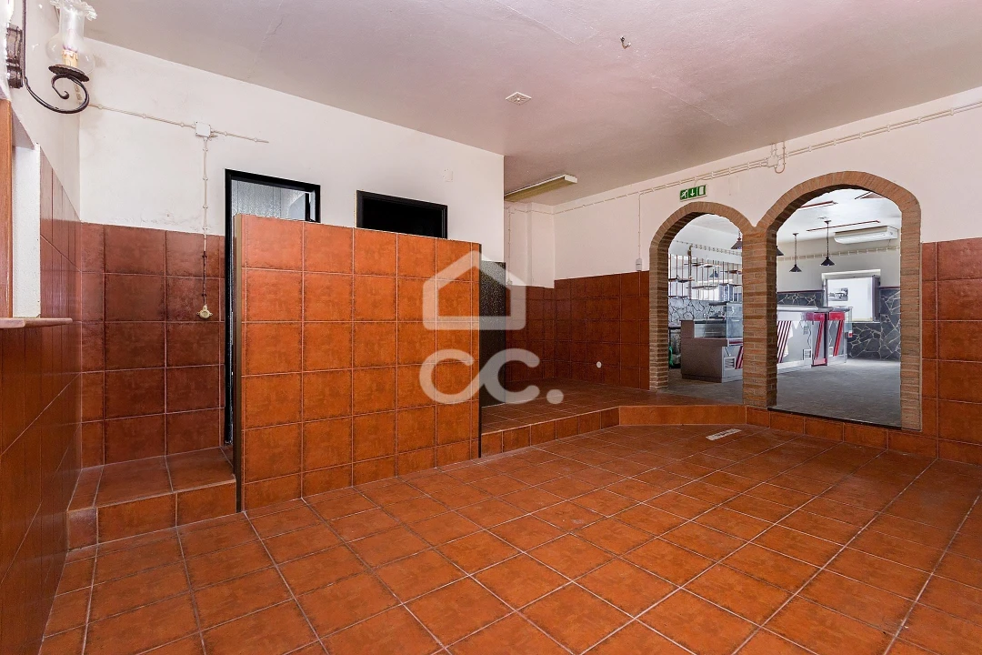 Negócio para Venda em Pavia Foto 6