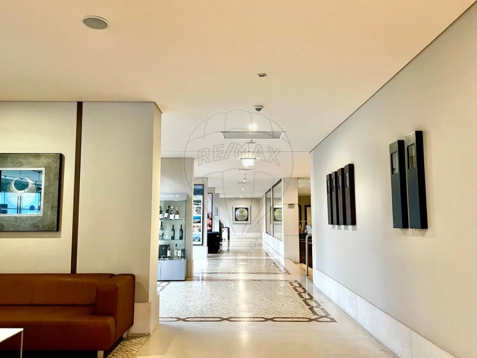 Apartamento T1 para Venda em Cascais e Estoril Foto 16