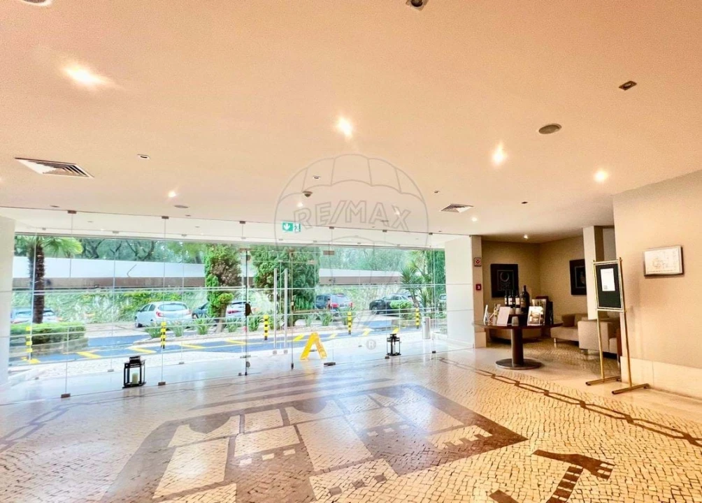 Apartamento T1 para Venda em Cascais e Estoril Foto 19