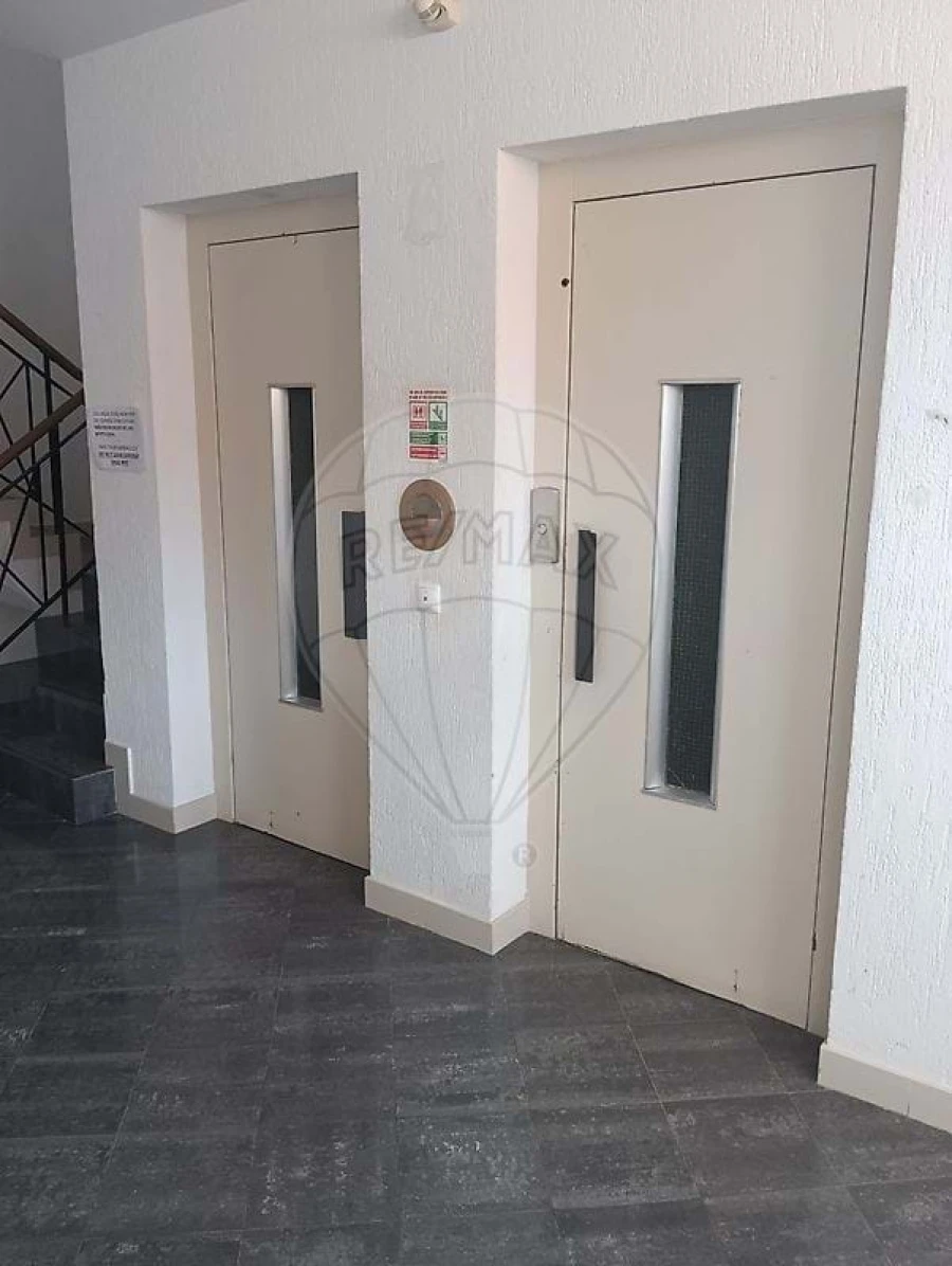 Apartamento para Venda em Cascais e Estoril Foto 9