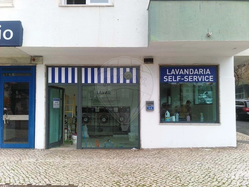 Apartamento para Venda em Algés, Linda-A-Velha e Cruz Quebrada-Dafundo Foto 2