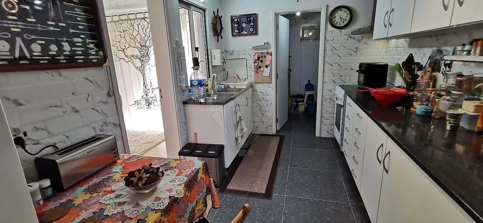 Moradia T2 para Venda em Benfica do Ribatejo Foto 22