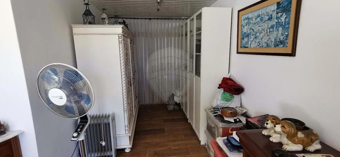 Moradia T2 para Venda em Benfica do Ribatejo Foto 32