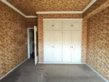 Apartamento T6 para Venda em Alvalade