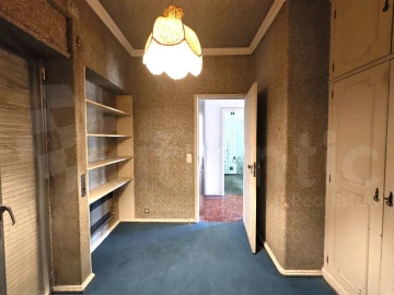 Apartamento T6 para Venda em Alvalade