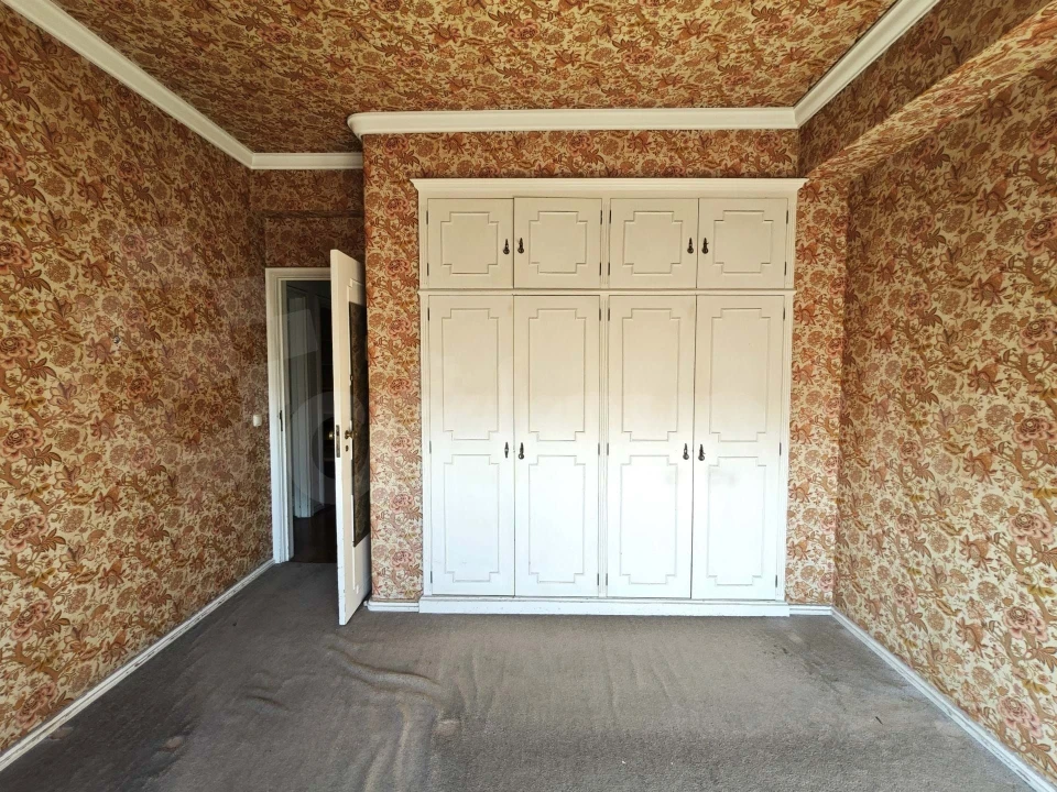 Apartamento T6 para Venda em Alvalade Foto 35