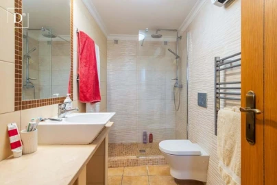 Moradia T3 para Venda em Albufeira e Olhos de Água