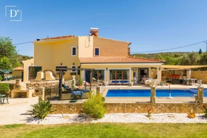 Moradia T3 para Venda em Albufeira e Olhos de Água
