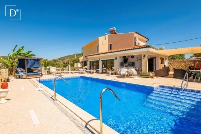Moradia T3 para Venda em Albufeira e Olhos de Água