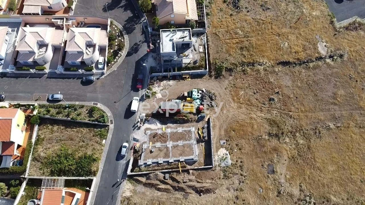 Moradia T3 para Venda em Porto Santo Foto 31