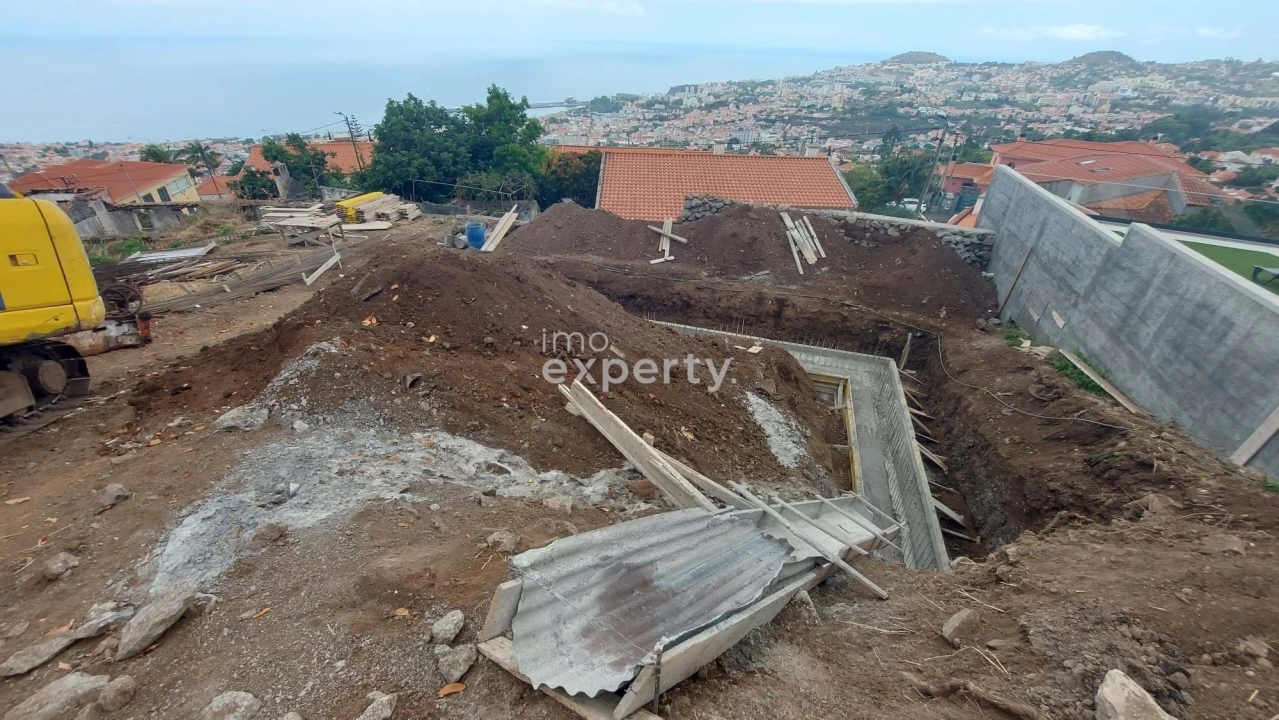 Moradia T3 para Venda em Monte Foto 25