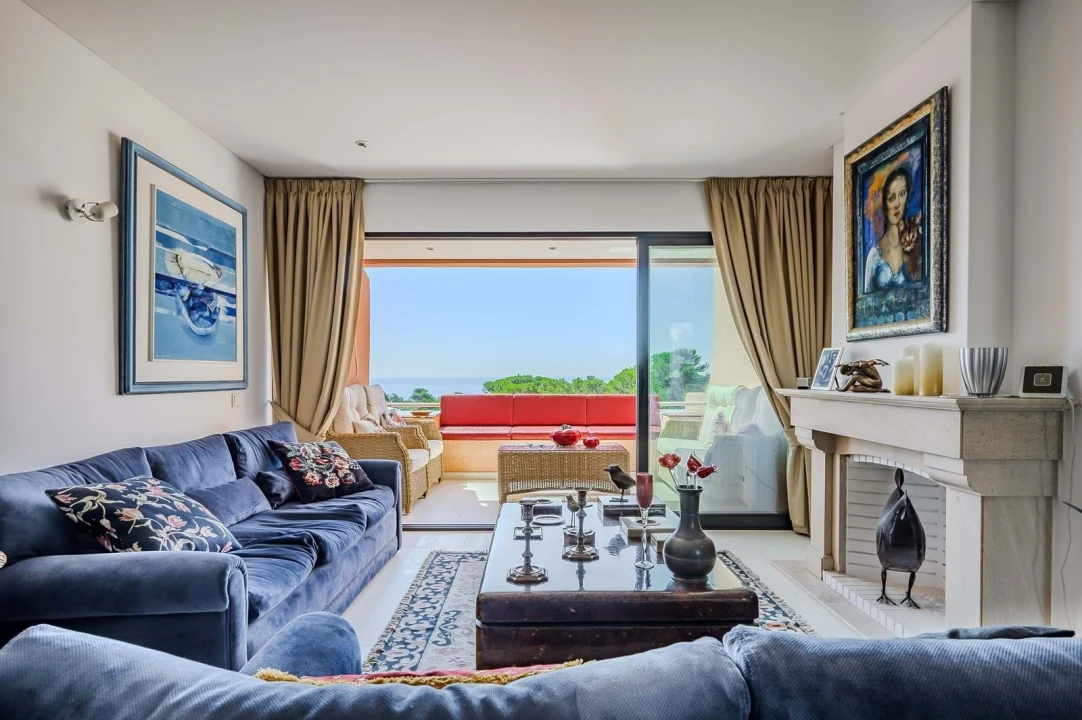 Apartamento T3 para Venda em Cascais e Estoril Foto 1