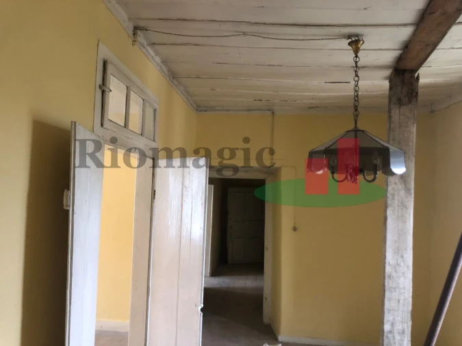 Prédio para Venda em Santo Antão e São Julião do Tojal Foto 4