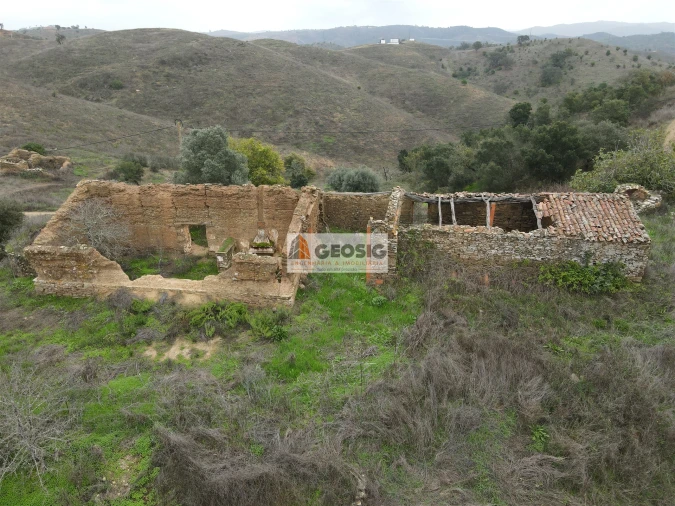 Quinta T0 para Venda em Santana da Serra