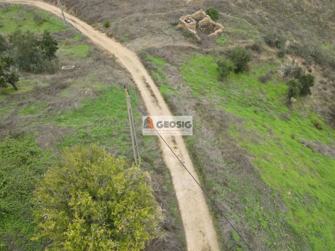 Quinta T0 para Venda em Santana da Serra Foto 7