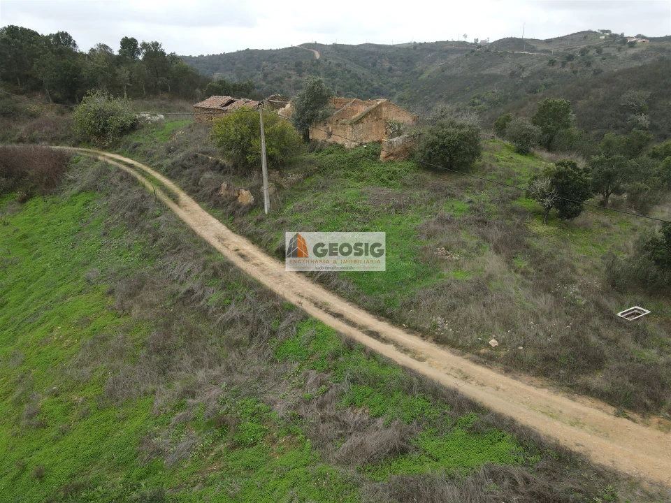 Quinta T0 para Venda em Santana da Serra Foto 10