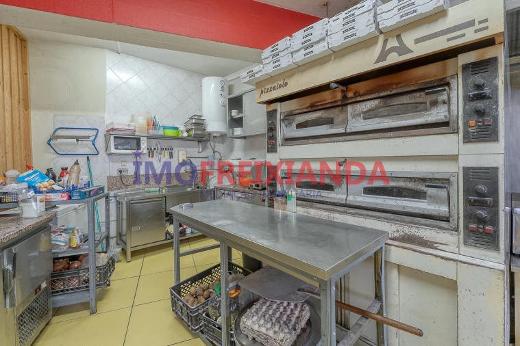 Negócio para Venda em Batalha Foto 13