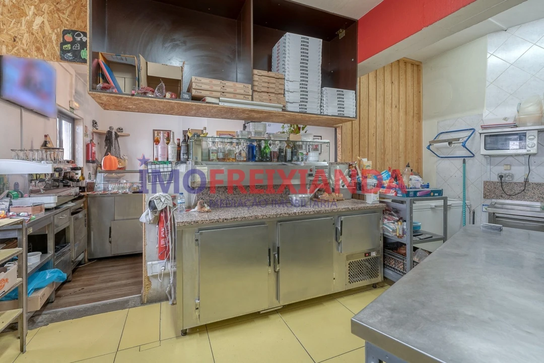 Negócio para Venda em Batalha Foto 15