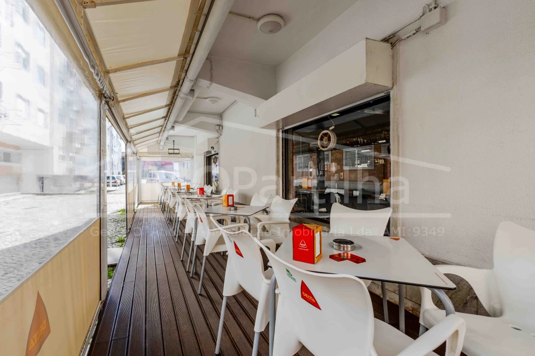 Negócio para Venda em Cacém e São Marcos Foto 1