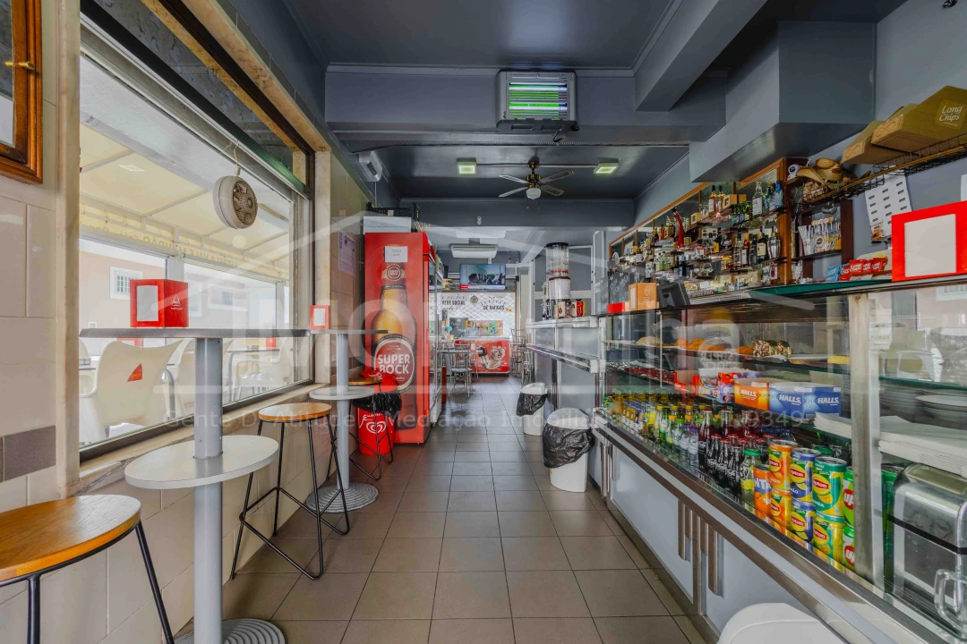 Negócio para Venda em Cacém e São Marcos Foto 6