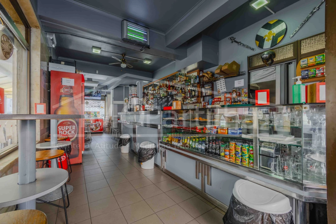 Negócio para Venda em Cacém e São Marcos Foto 7
