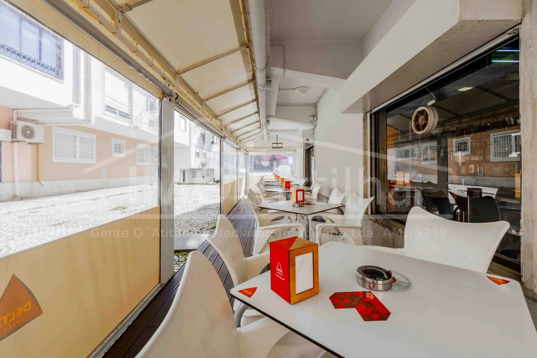 Negócio para Venda em Cacém e São Marcos Foto 2