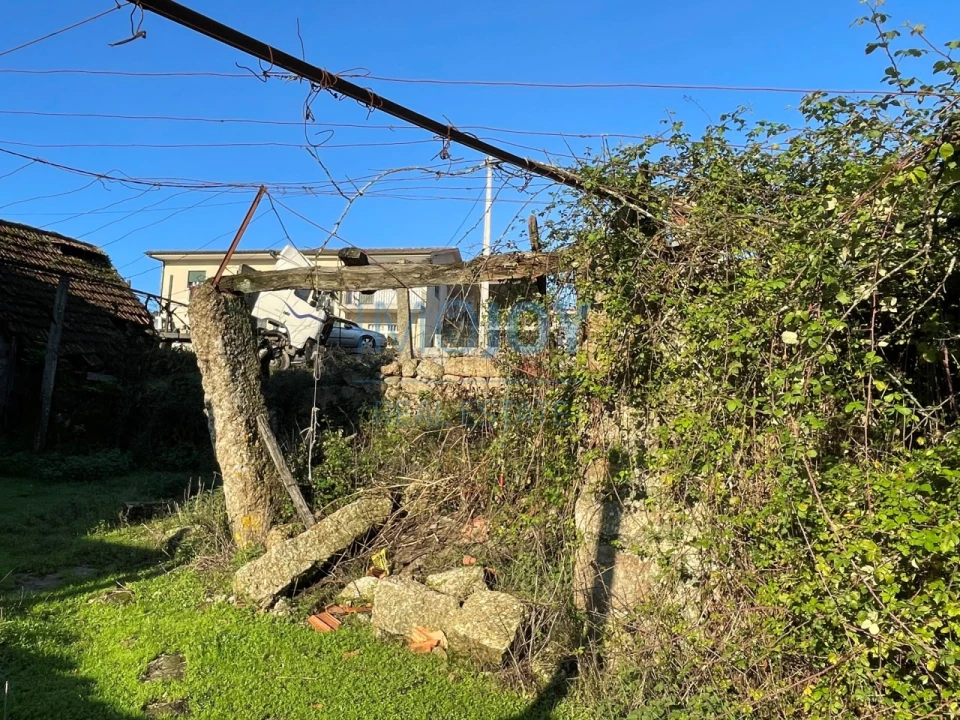 Terreno Misto para Venda em Penafiel Foto 22