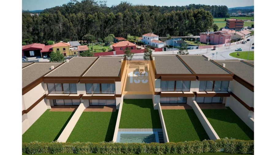 Moradia T3 para Venda em Arvore Foto 4