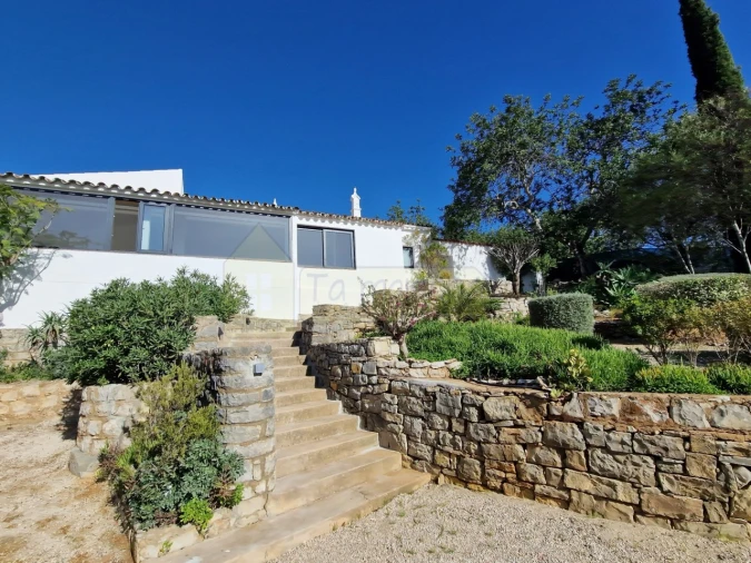 Moradia T3 para Venda em Santa Barbara de Nexe Foto 22