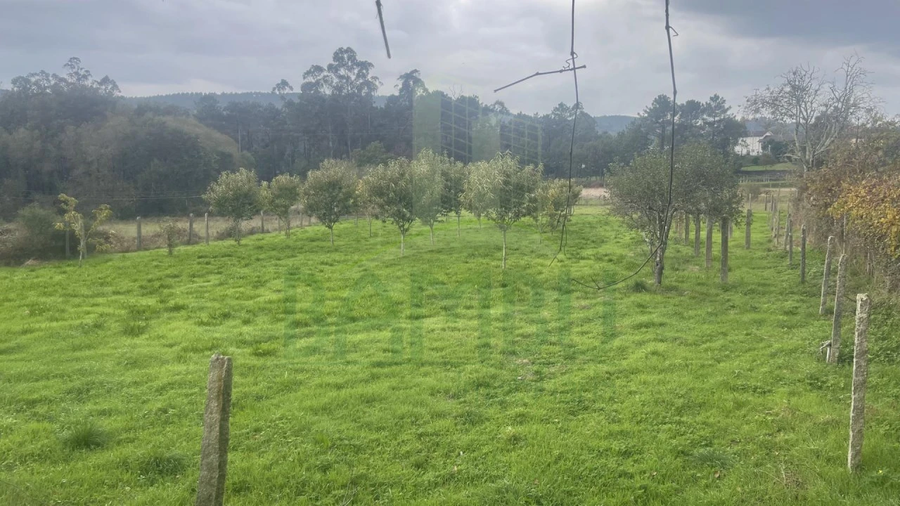 Moradia T6 para Venda em Sapardos Foto 20