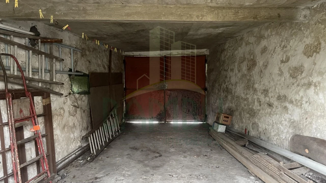 Quinta T4 para Venda em Covas Foto 18