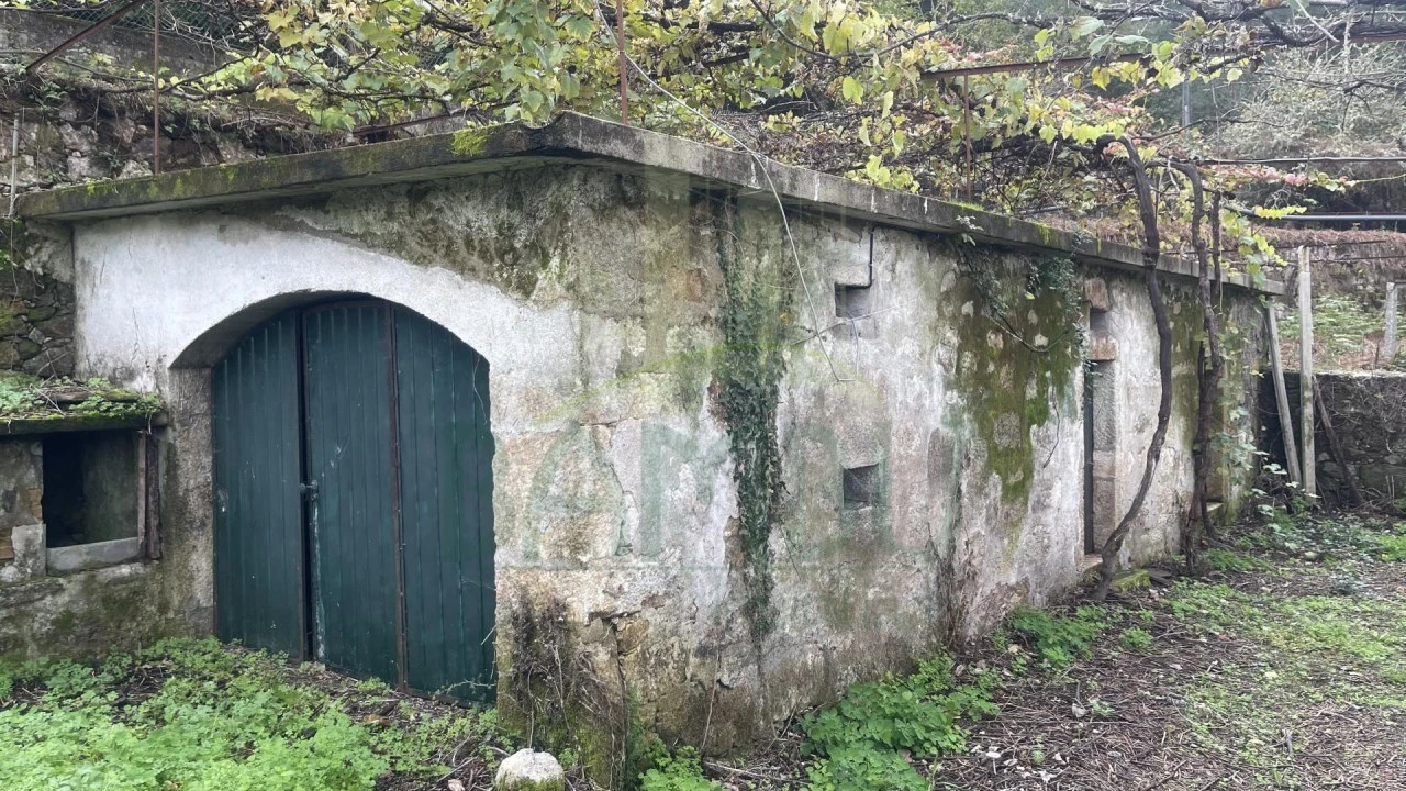 Quinta T4 para Venda em Covas Foto 21