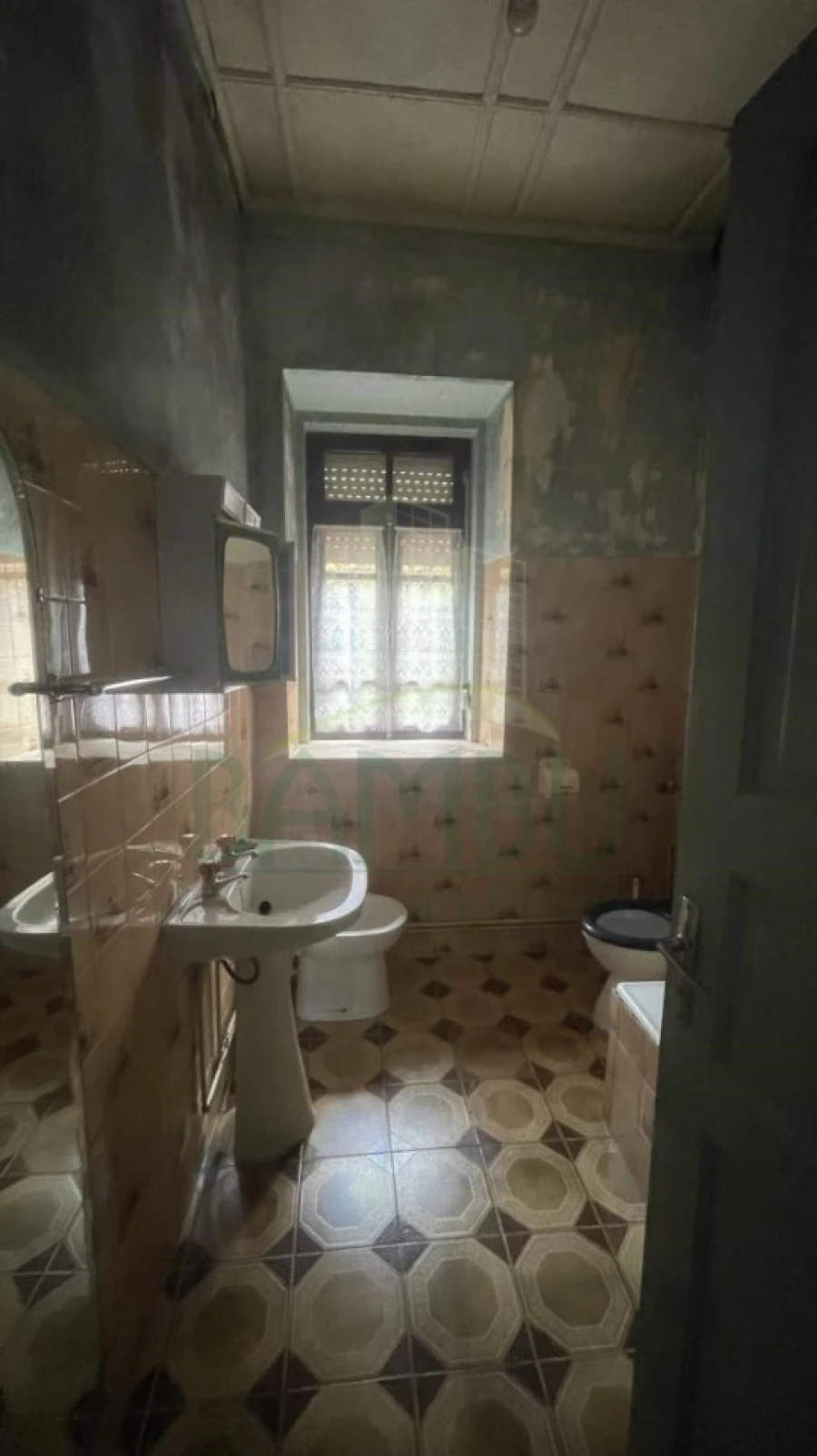 Quinta T4 para Venda em Covas Foto 15