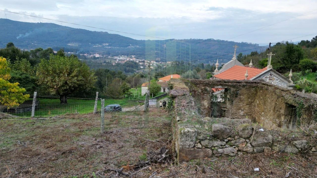 Terreno para Venda em Covas Foto 5