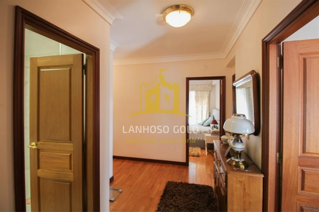 Quinta T4 para Venda em São Vitor (Braga) Foto 10