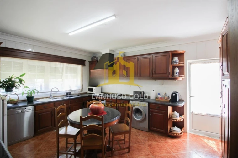 Quinta T4 para Venda em São Vitor (Braga) Foto 3