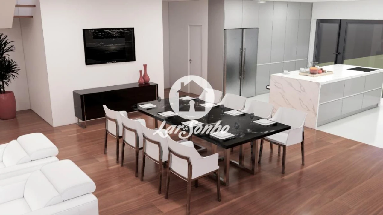 Moradia T5 para Venda em Azurara Foto 10