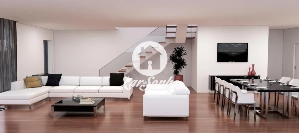 Moradia T5 para Venda em Azurara Foto 8