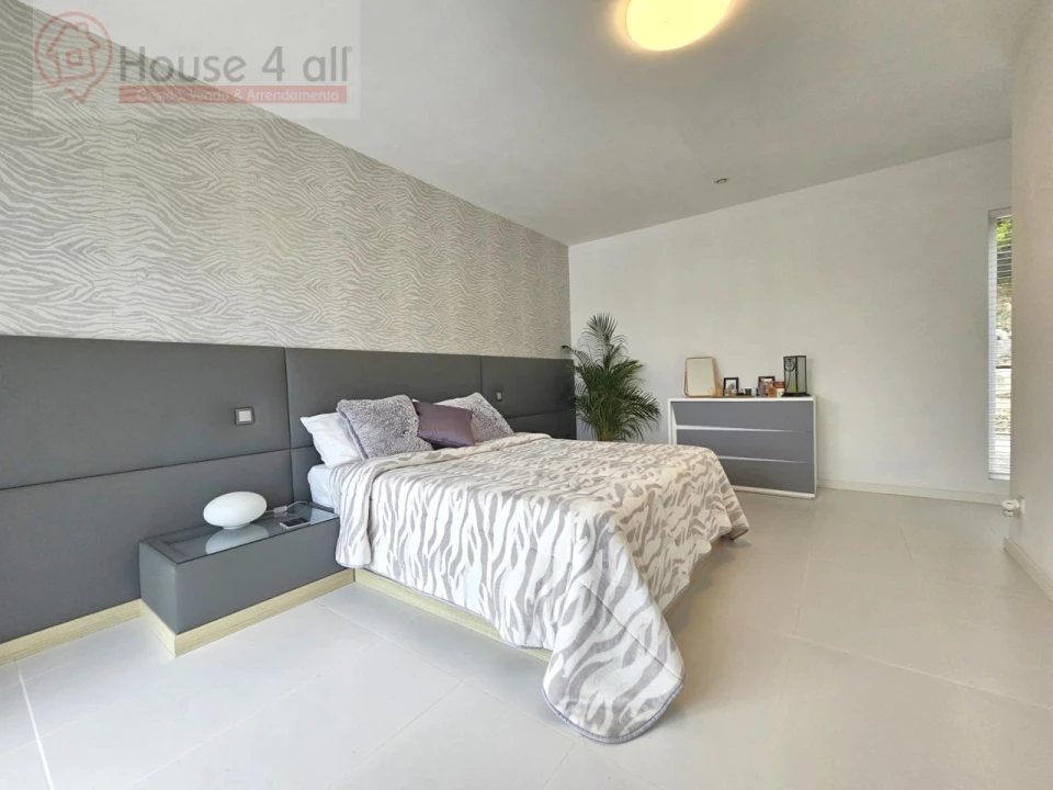 Moradia T3 para Venda em Gaeiras Foto 24