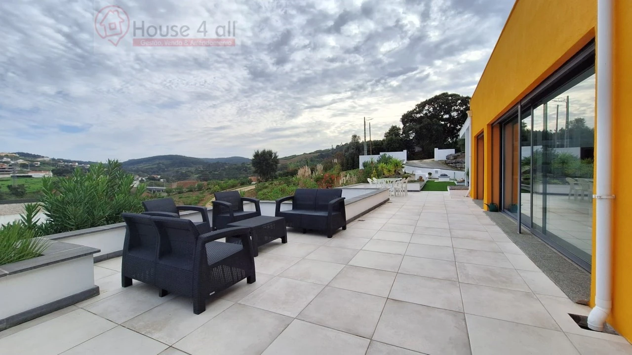 Moradia T3 para Venda em Gaeiras Foto 59