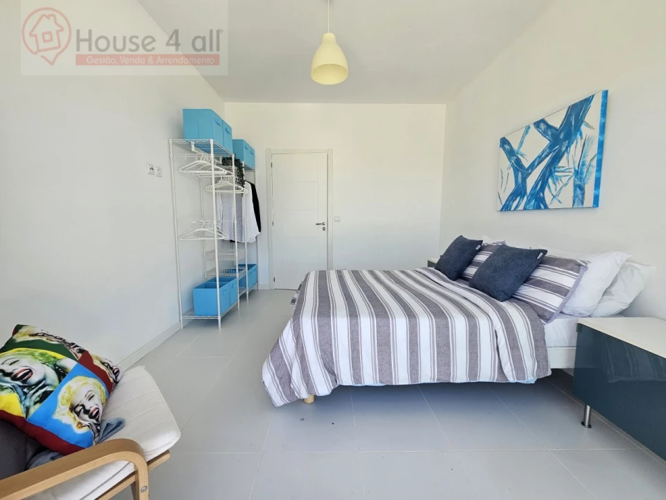 Moradia T3 para Venda em Gaeiras Foto 32