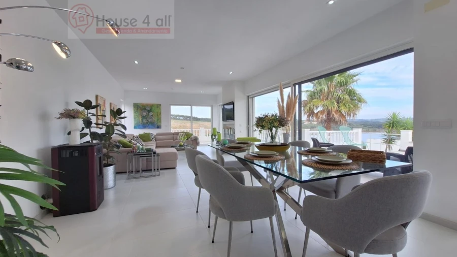 Moradia T3 para Venda em Gaeiras Foto 6